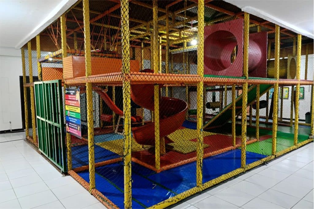 Little Camel Campus Tour 4